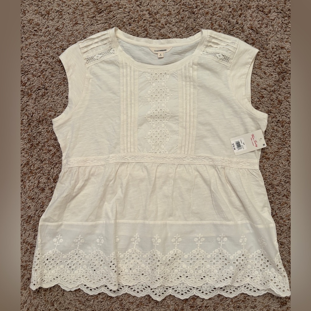 Lucky Brand flowy, cotton blouse with lace accent